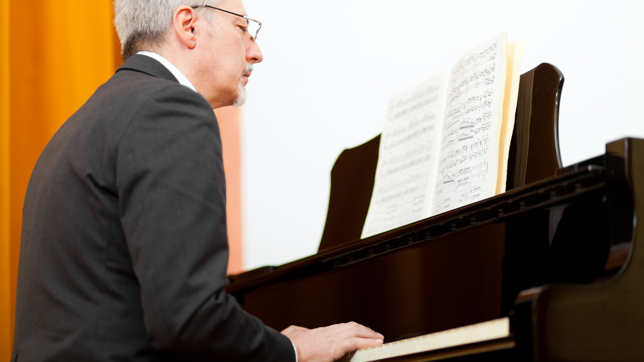 大人の初心者ピアノの場合、楽譜にドレミを書いてもいい？